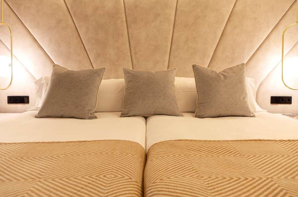 Nivia Born Boutique Hotel Palma de Mallorca Kamer foto